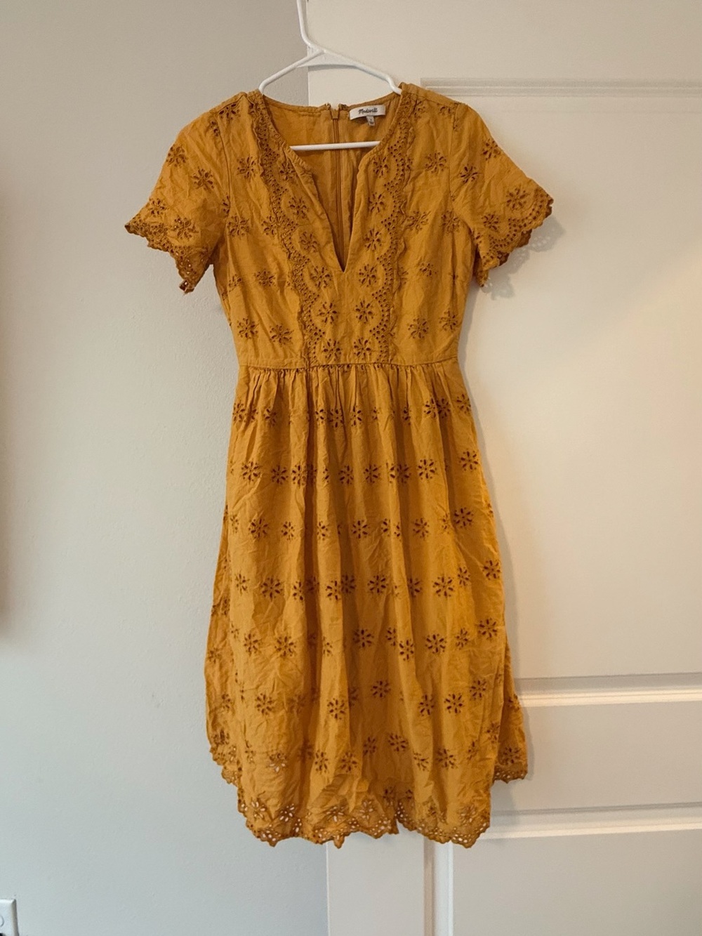 Madewell Mustard Yellow Eyelet Lace Dress V-Neck Short Sleeve Sun Dress Cotton❤️ - Picture 6 of 12